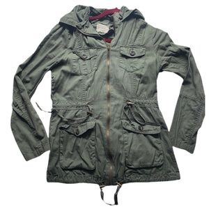Size Medium Green Cargo Jacket by Iris